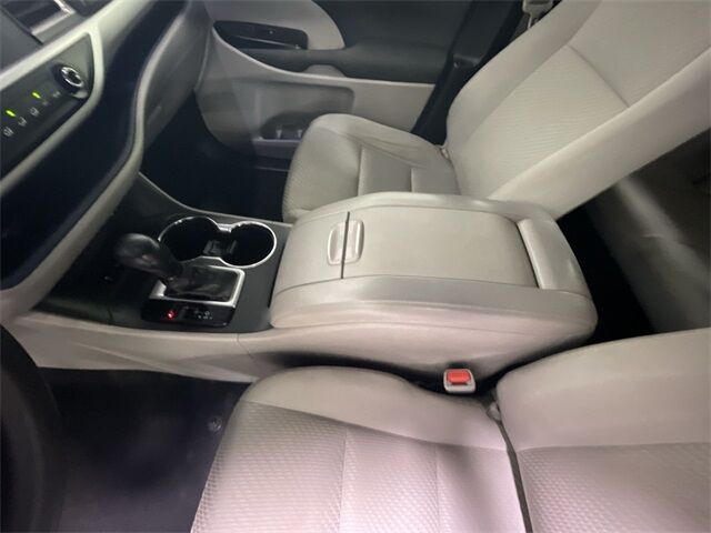 2018 Toyota Highlander LE Columbia SC