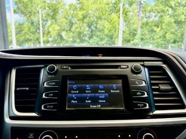 2018 Toyota Highlander LE FWD I4 Houston TX
