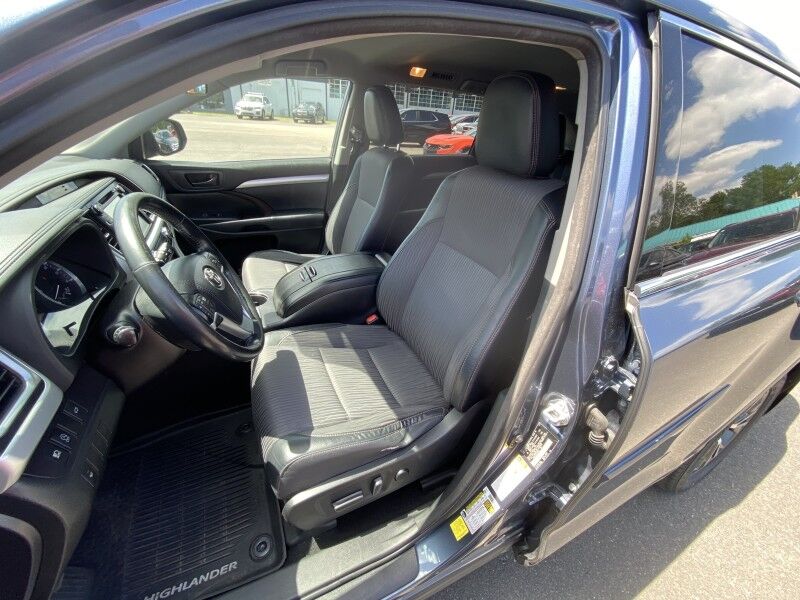 2018 Toyota Highlander LE Plus Bristol  PA