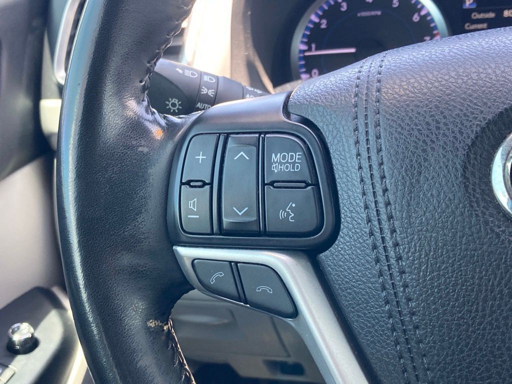 2018 Toyota Highlander LE Plus San Antonio TX