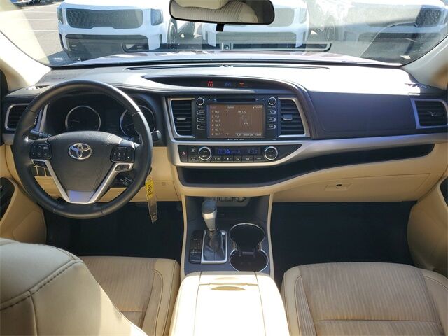 2018 Toyota Highlander LE Plus St. Augustine FL