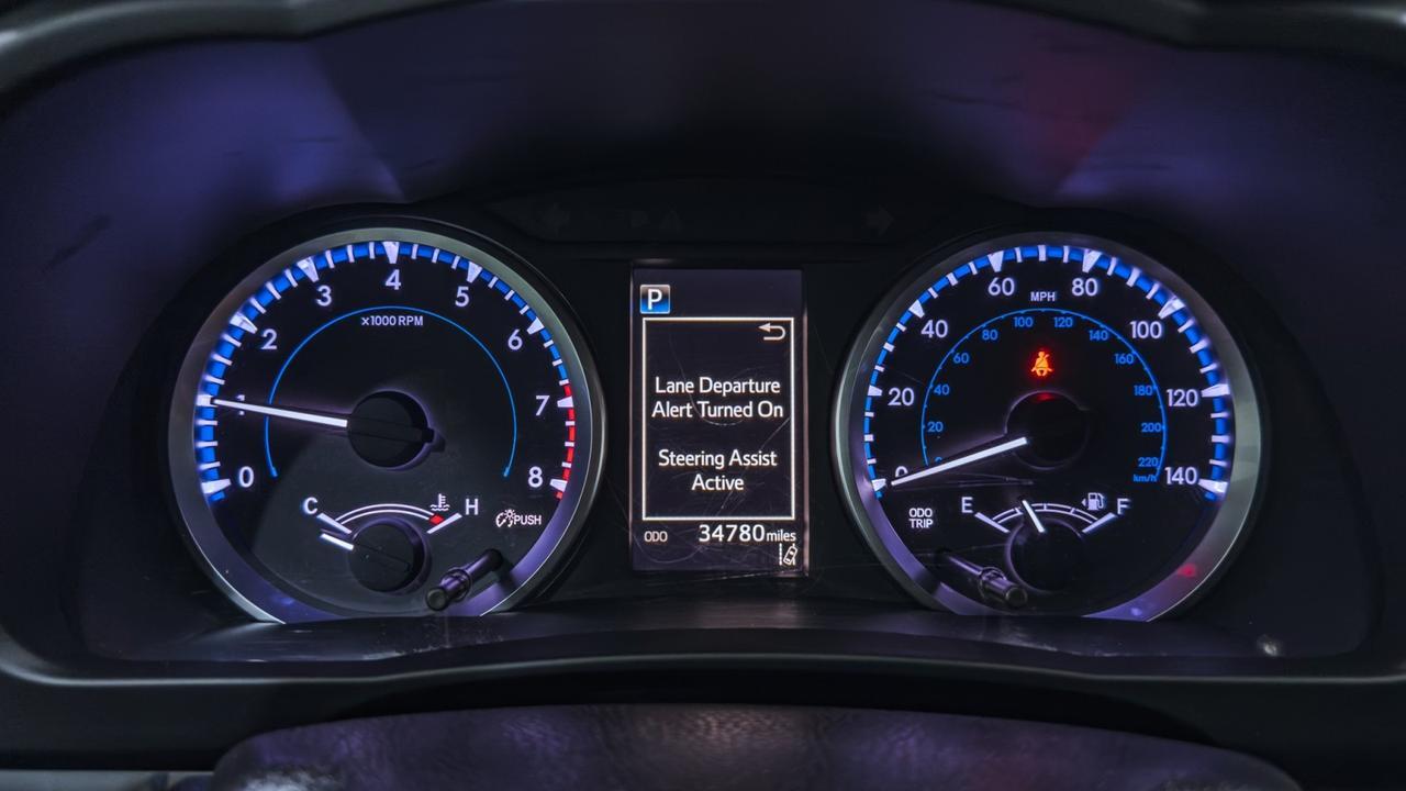 2018 Toyota Highlander LE Plus V6 AWD Tallmadge OH