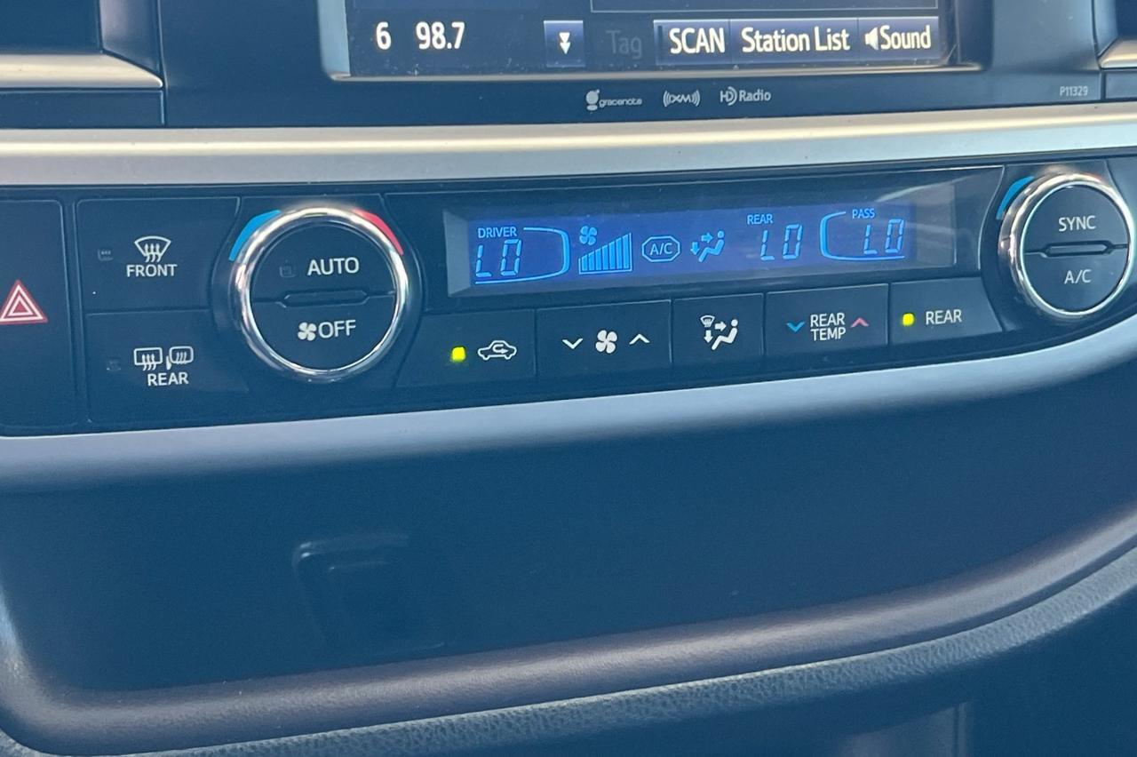 2018 Toyota Highlander LE Plus Ontario OR