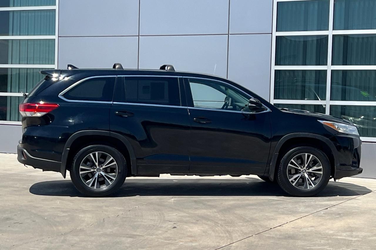 2018 Toyota Highlander LE Plus Ontario OR
