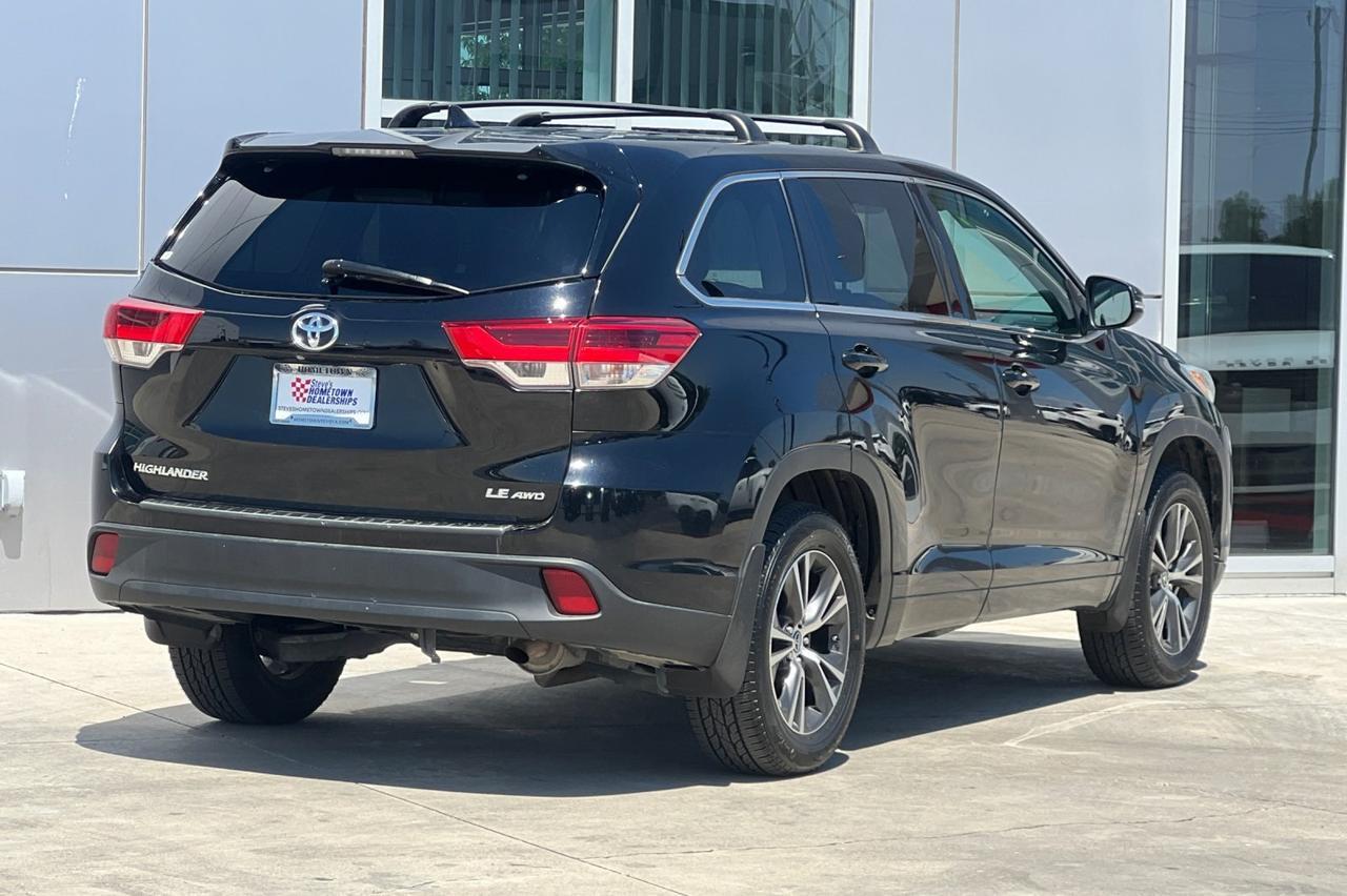 2018 Toyota Highlander LE Plus Ontario OR