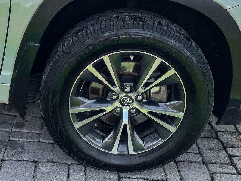 2018 Toyota Highlander LE Plus Wilmington NC