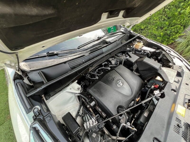 2018 Toyota Highlander LE Plus Wilmington NC