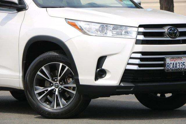 2018 Toyota Highlander LE Roseville CA