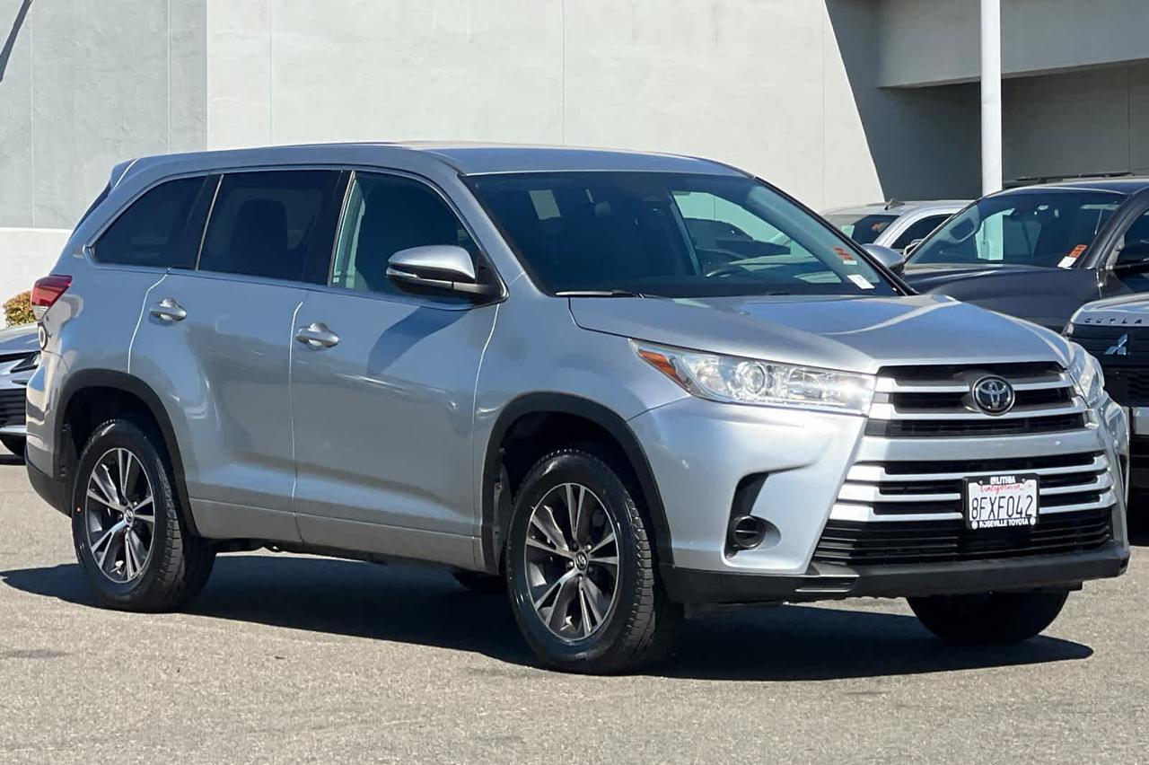 2018 Toyota Highlander LE Roseville CA