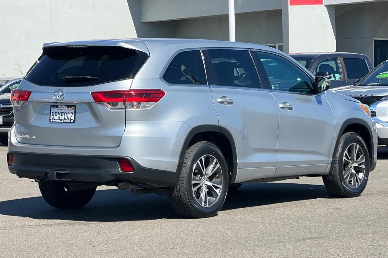 2018 Toyota Highlander LE Roseville CA