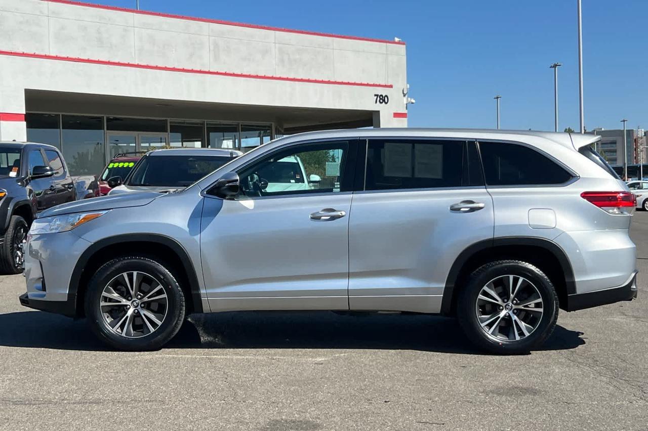 2018 Toyota Highlander LE Roseville CA