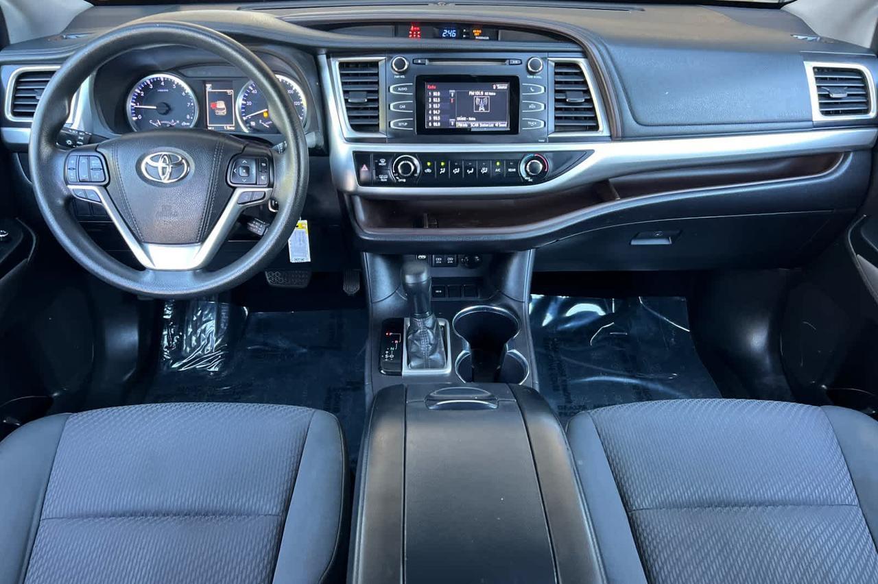 2018 Toyota Highlander LE Roseville CA