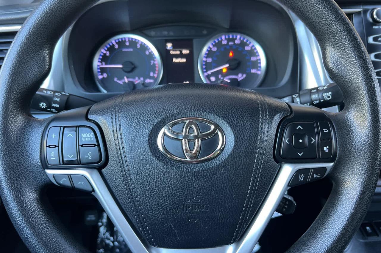 2018 Toyota Highlander LE Roseville CA