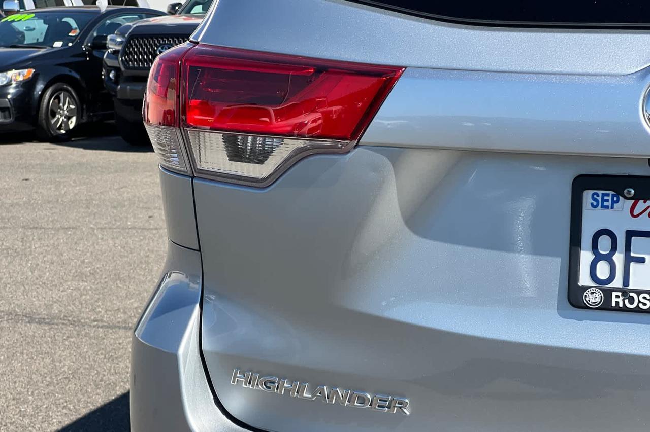 2018 Toyota Highlander LE Roseville CA