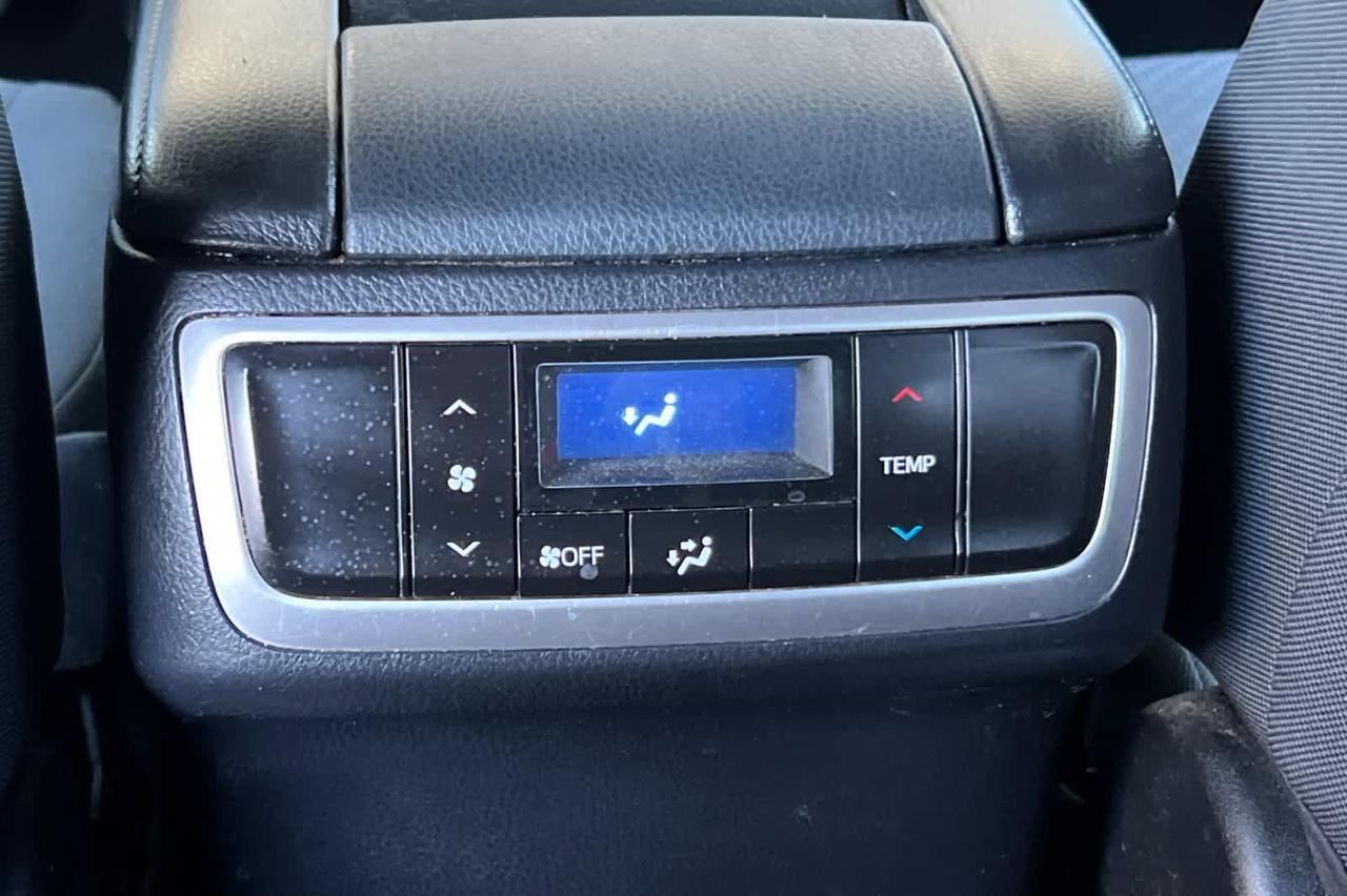 2018 Toyota Highlander LE Roseville CA