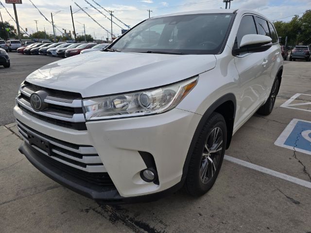 2018 Toyota Highlander LE