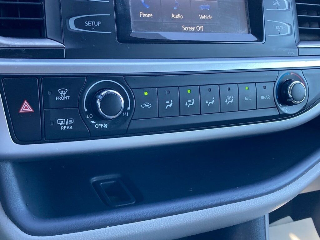 2018 Toyota Highlander LE San Antonio TX