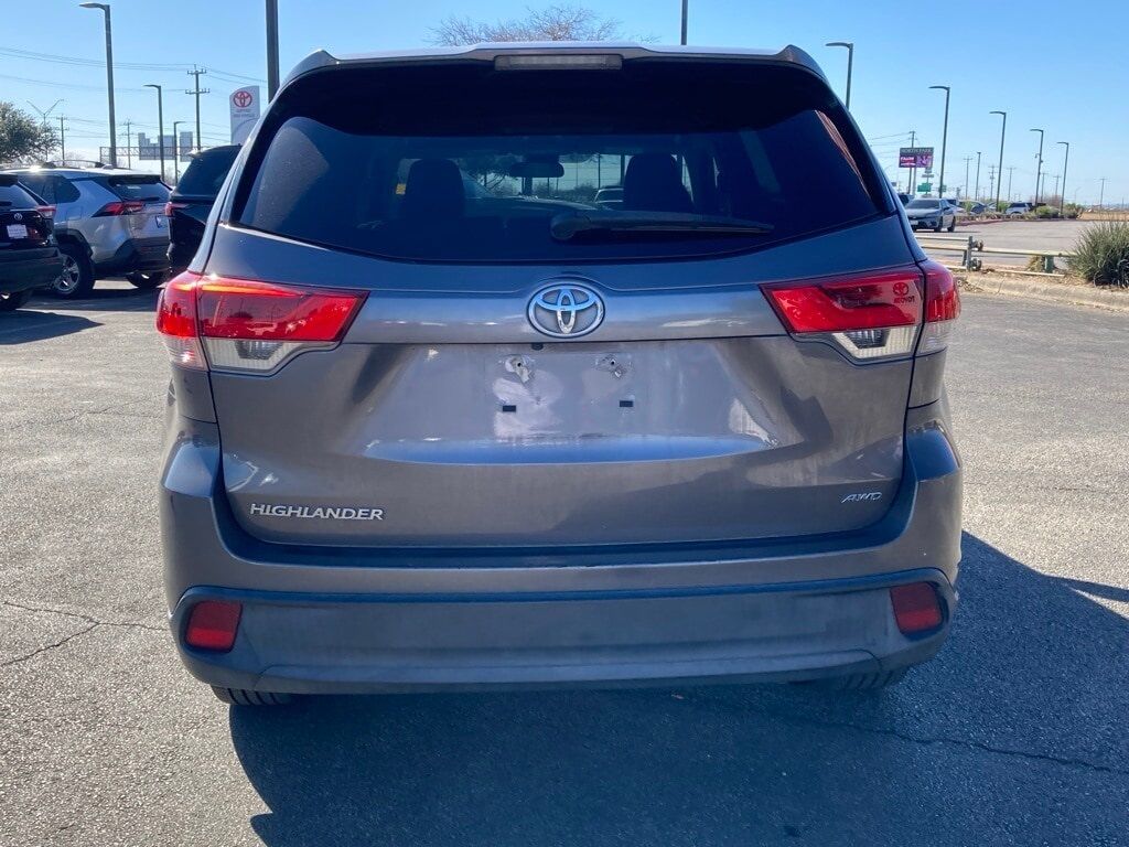 2018 Toyota Highlander LE San Antonio TX