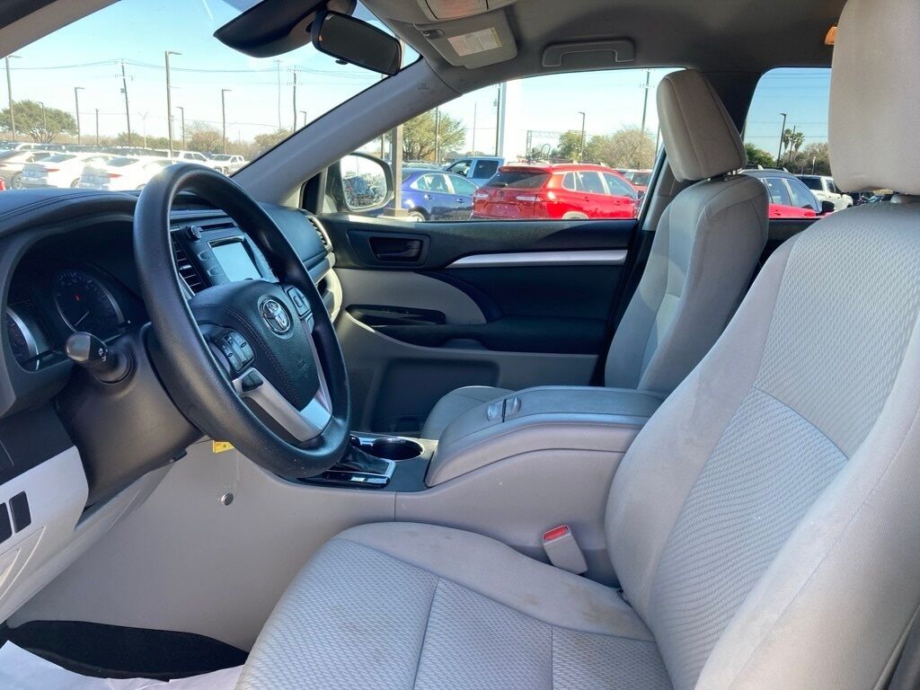 2018 Toyota Highlander LE San Antonio TX