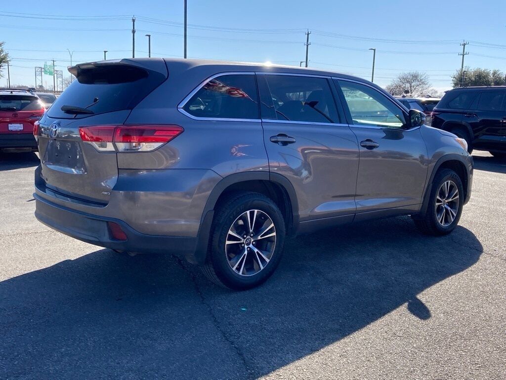 2018 Toyota Highlander LE San Antonio TX