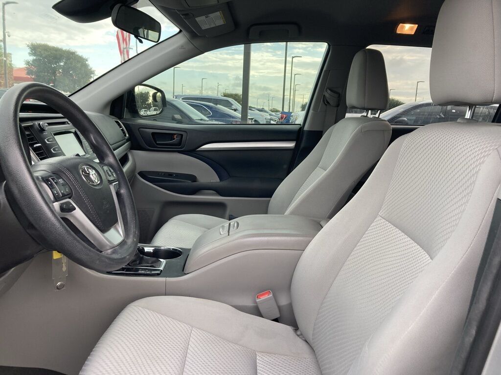 2018 Toyota Highlander LE San Antonio TX