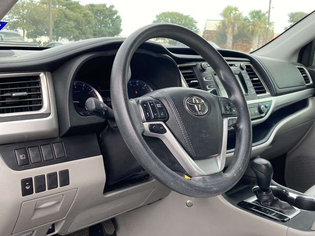 2018 Toyota Highlander LE San Antonio TX