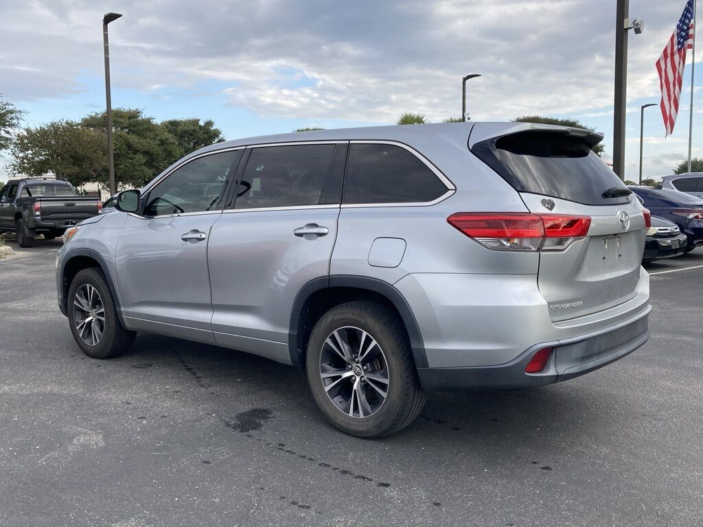 2018 Toyota Highlander LE San Antonio TX