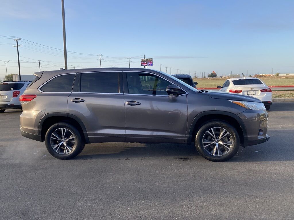2018 Toyota Highlander LE San Antonio TX