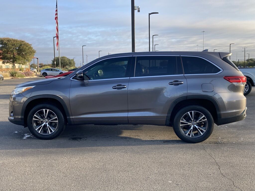 2018 Toyota Highlander LE San Antonio TX