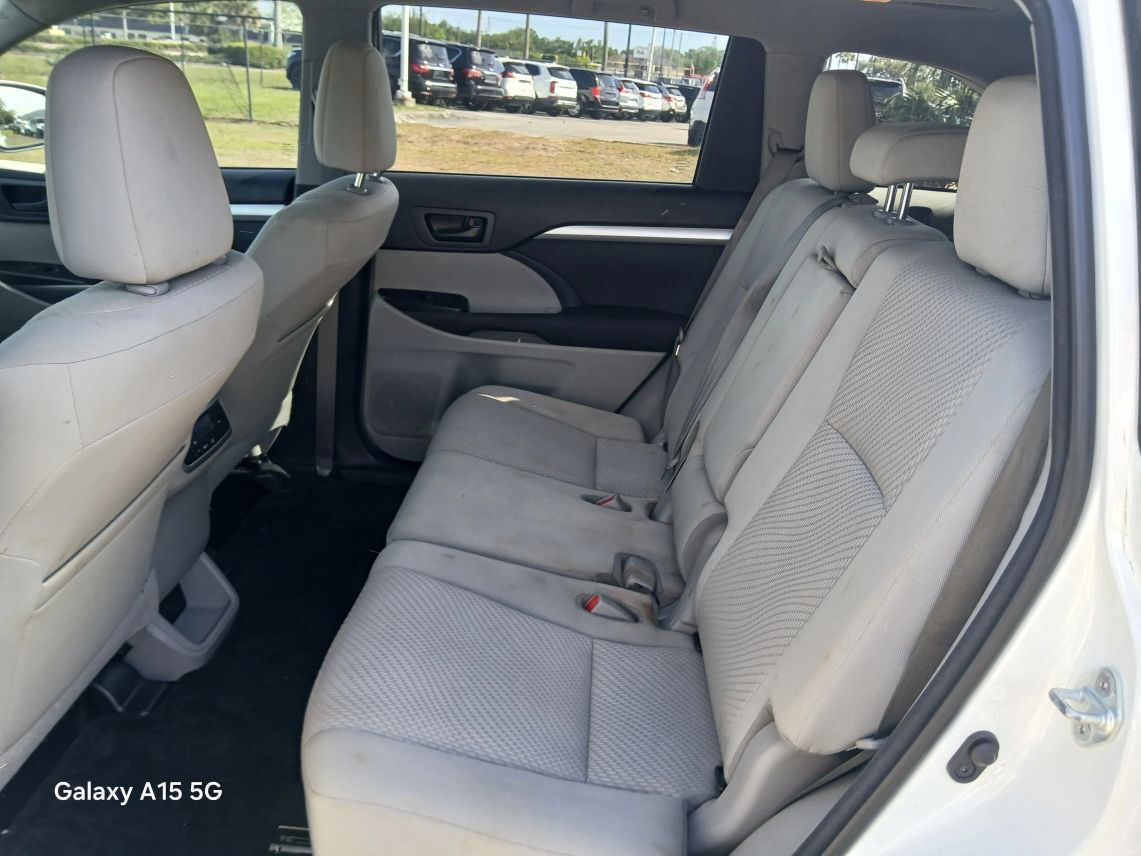 2018 Toyota Highlander LE Sport Utility 4D Maitland FL