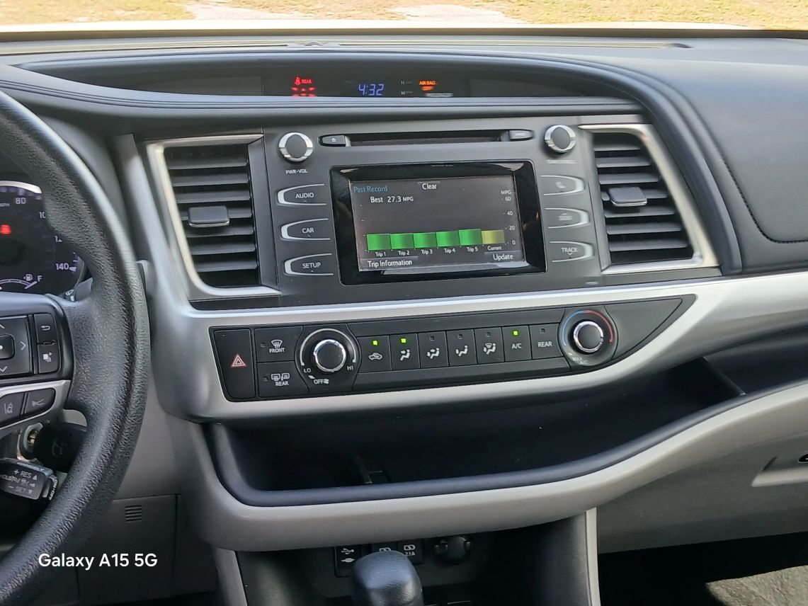 2018 Toyota Highlander LE Sport Utility 4D Maitland FL