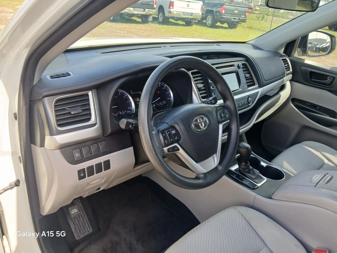 2018 Toyota Highlander LE Sport Utility 4D Maitland FL