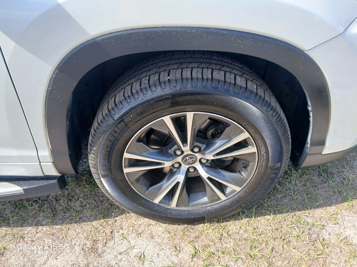 2018 Toyota Highlander LE Sport Utility 4D Maitland FL