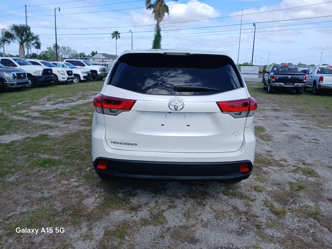 2018 Toyota Highlander LE Sport Utility 4D Maitland FL