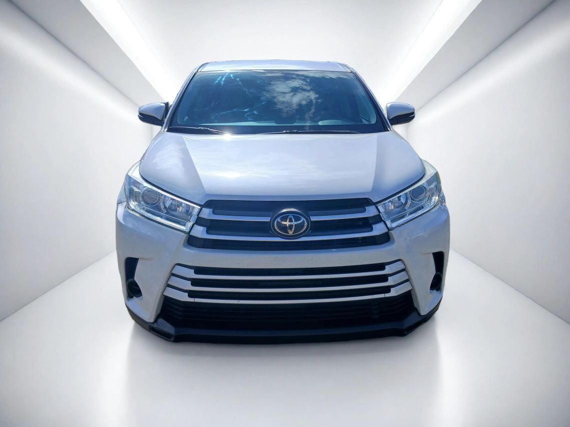 2018 Toyota Highlander LE Sport Utility 4D