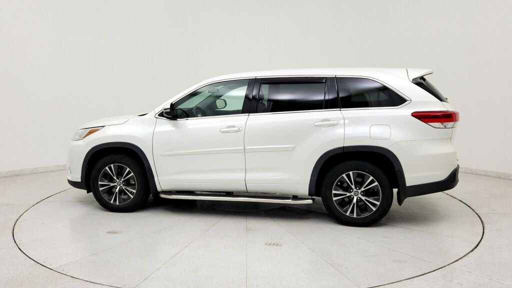 2018 Toyota Highlander LE Laurel MD