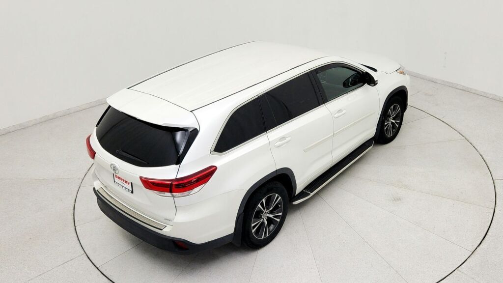 2018 Toyota Highlander LE Laurel MD