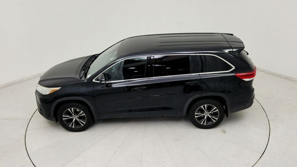 2018 Toyota Highlander LE Laurel MD