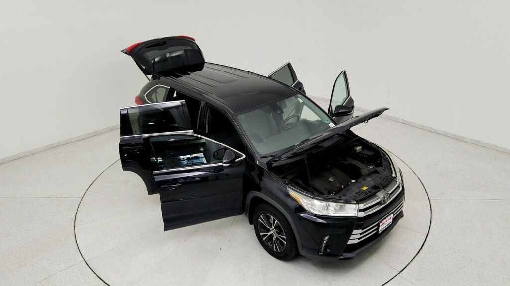 2018 Toyota Highlander LE Laurel MD