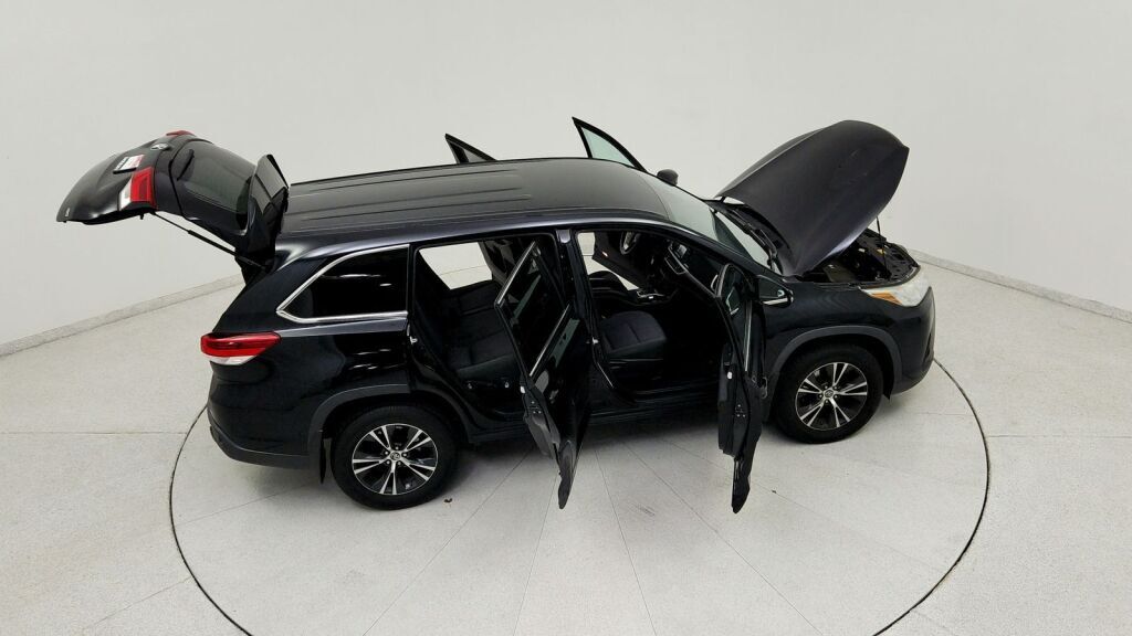 2018 Toyota Highlander LE Laurel MD