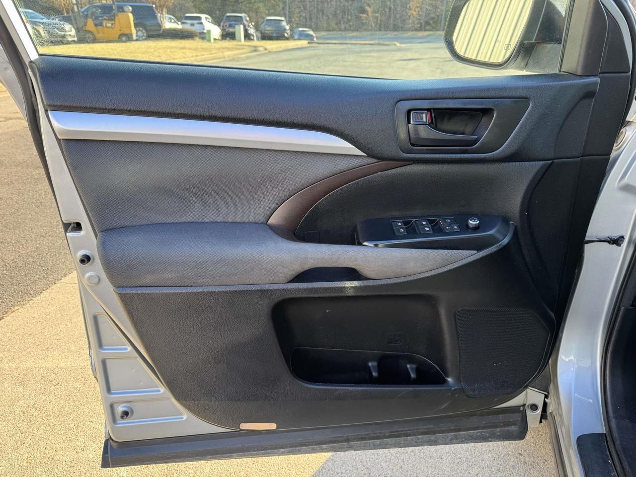 2018 Toyota Highlander LE Fredericksburg VA