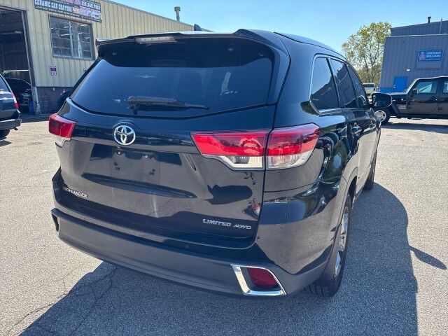 2018 Toyota Highlander Limited Cleveland OH