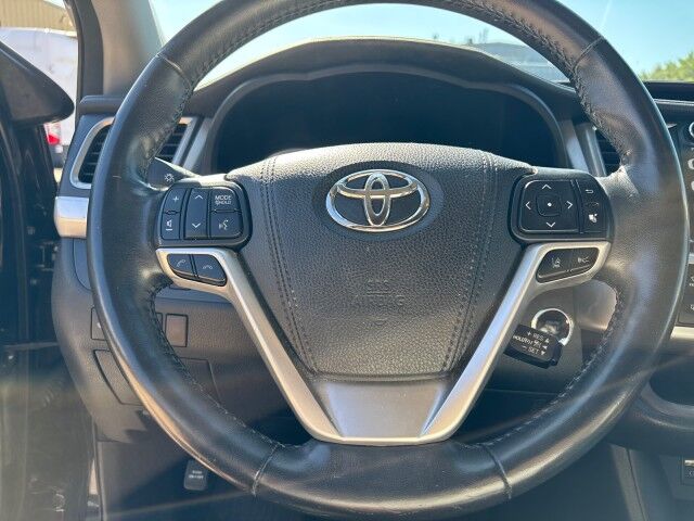 2018 Toyota Highlander Limited Cleveland OH