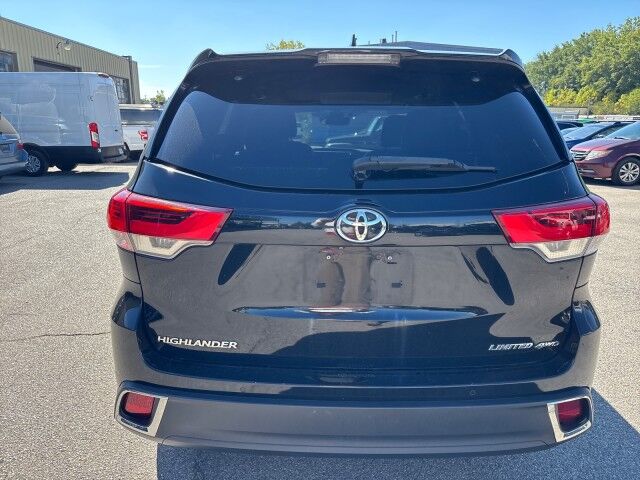 2018 Toyota Highlander Limited Cleveland OH