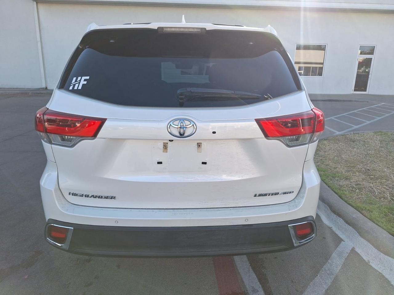 2018 Toyota Highlander Limited Hurst TX