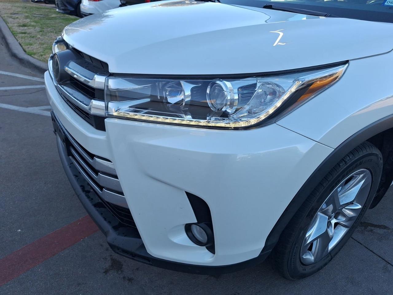 2018 Toyota Highlander Limited Hurst TX