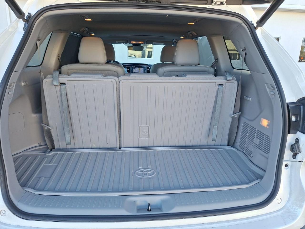 2018 Toyota Highlander Limited Hurst TX