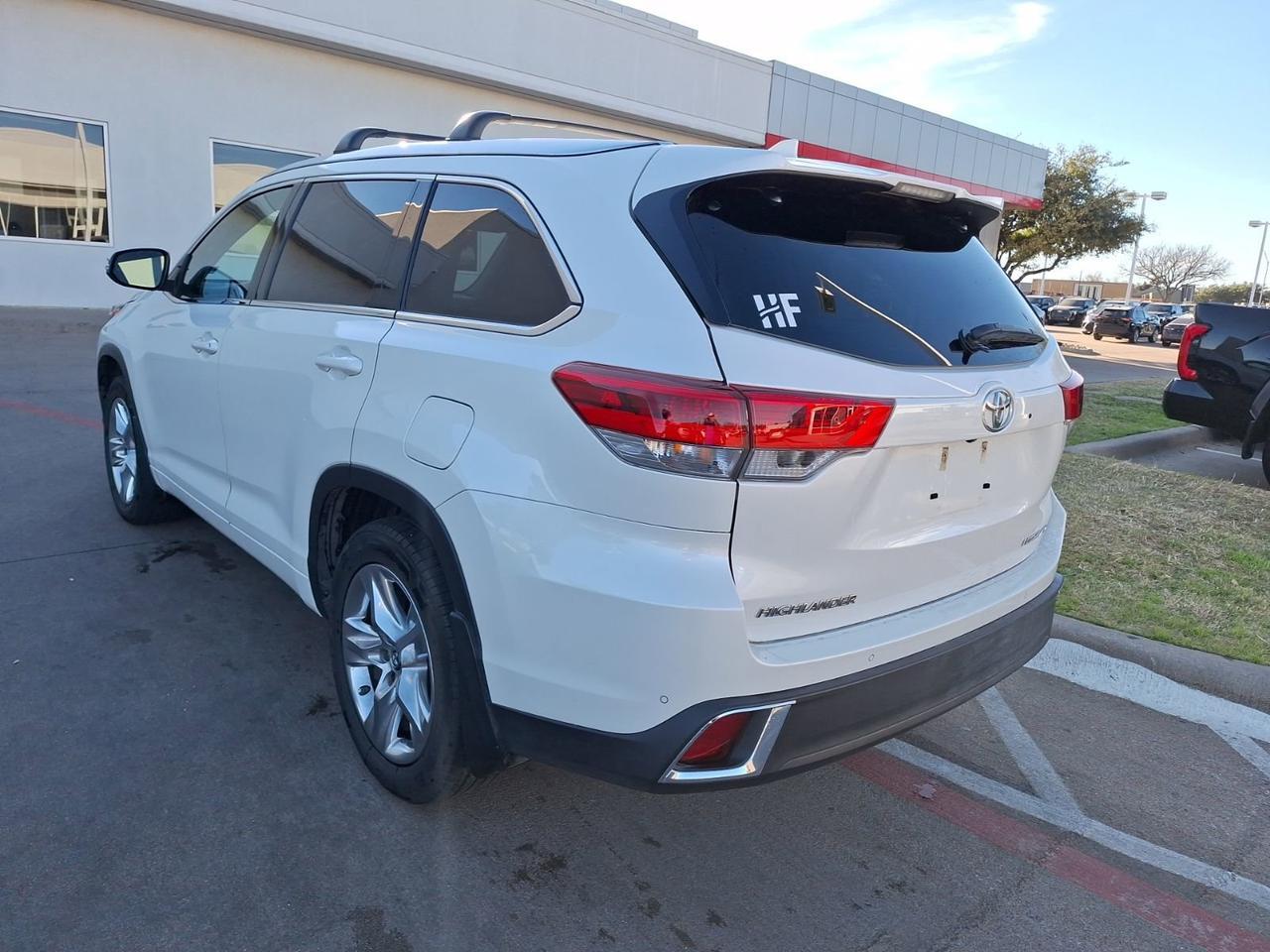 2018 Toyota Highlander Limited Hurst TX