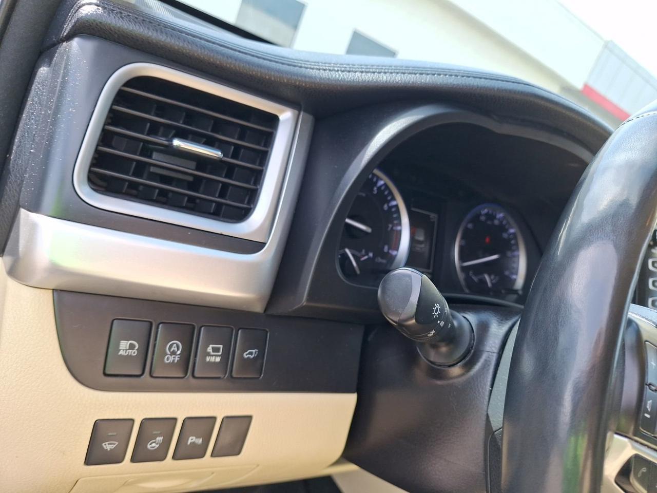 2018 Toyota Highlander Limited Platinum Hurst TX