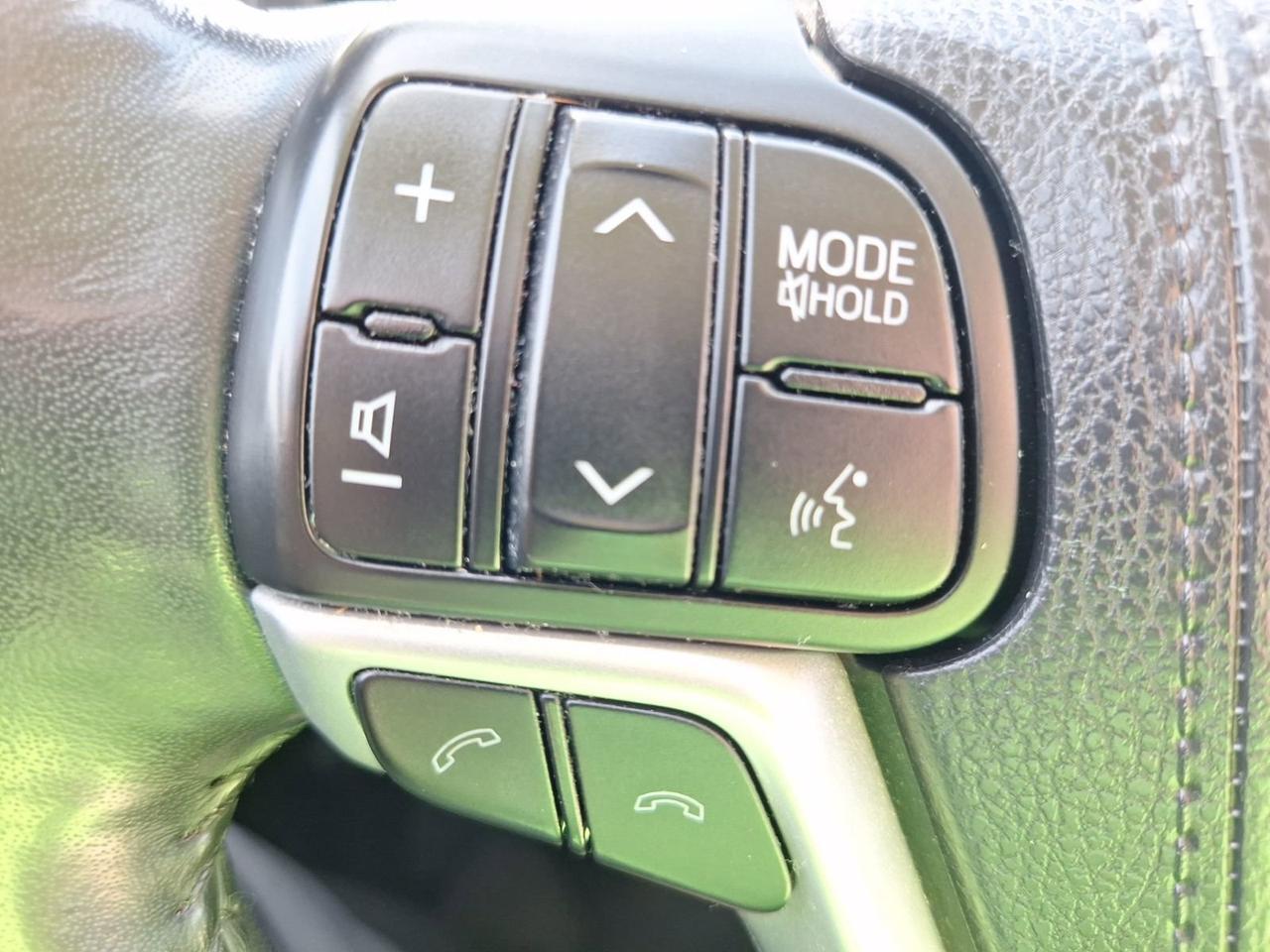 2018 Toyota Highlander Limited Platinum Hurst TX